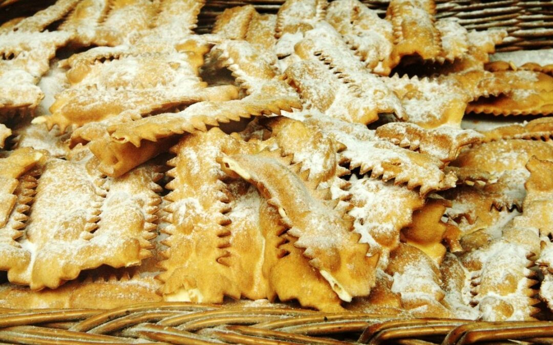 chiacchiere con zucchero a velo