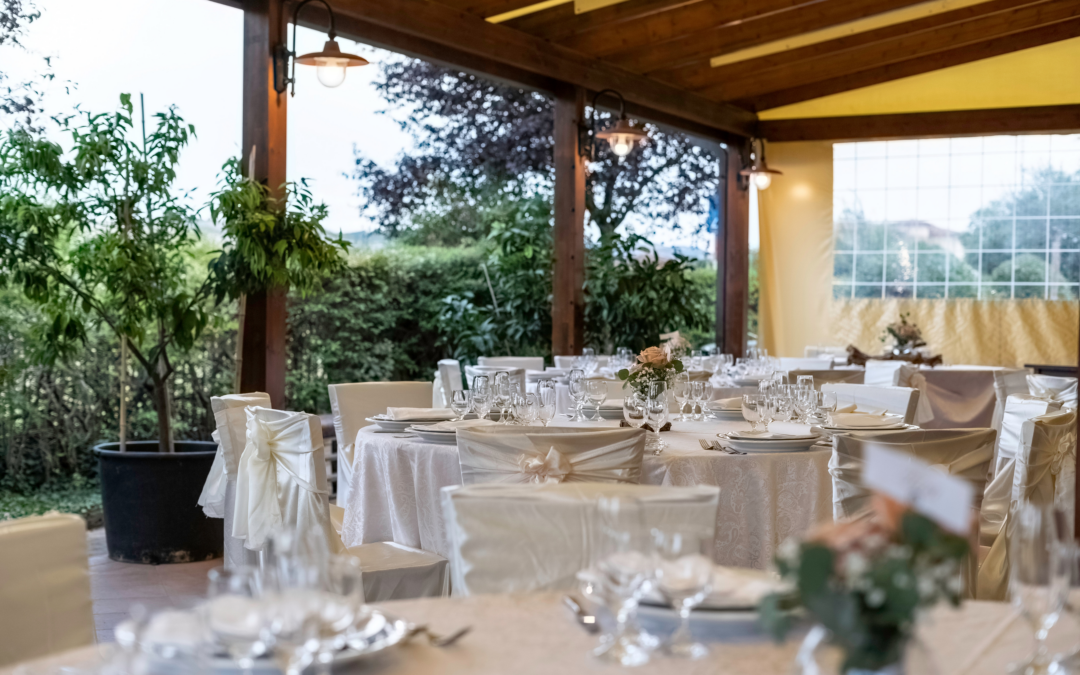 Ristorante Cavaliere racconta com'è organizzata la sua sala ristorante.